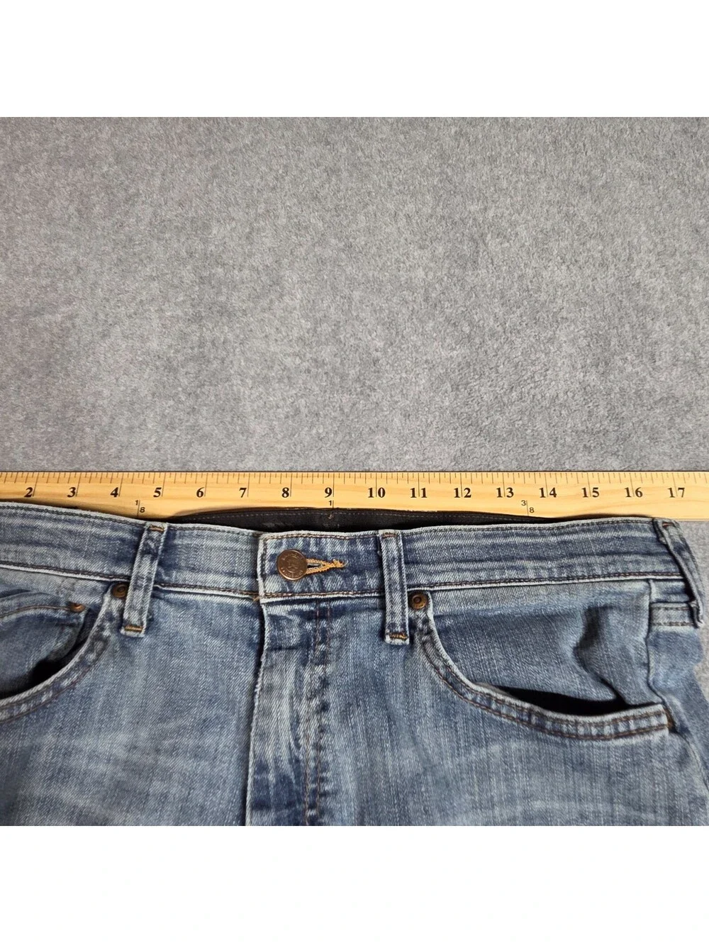 Wrangler Authentics Men's 32x29 ZM1CSSE Regular Fit Straight Leg Blue Stretch